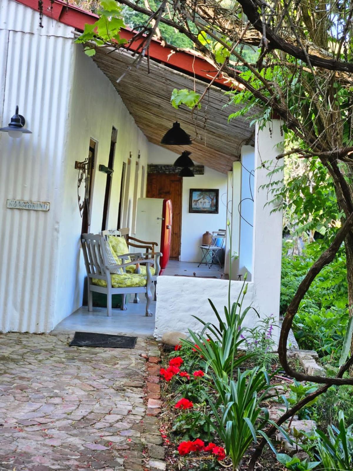 The Riverdeck Accommodation And Backpackers Найсне Экстерьер фото