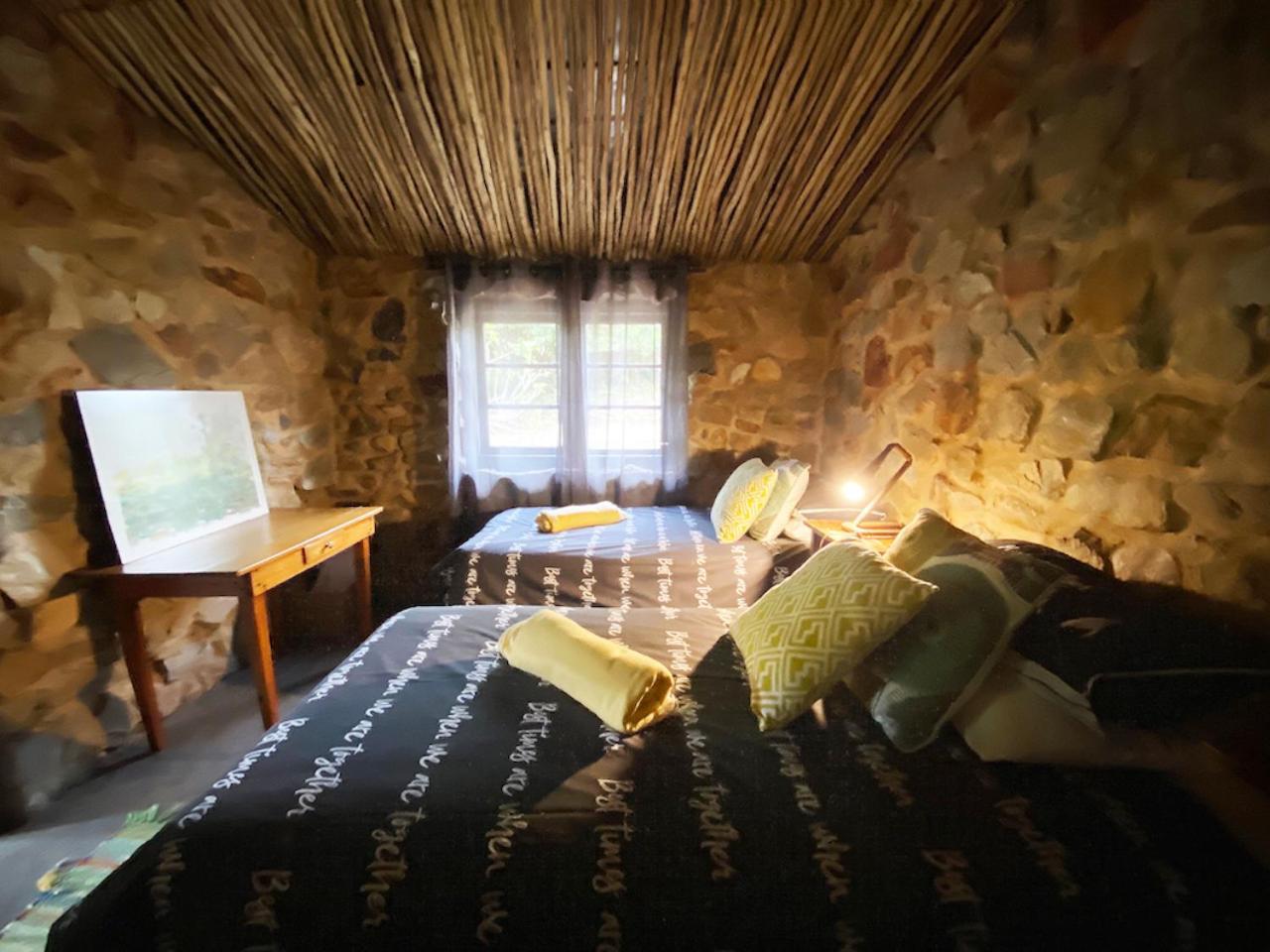 The Riverdeck Accommodation And Backpackers Найсне Экстерьер фото
