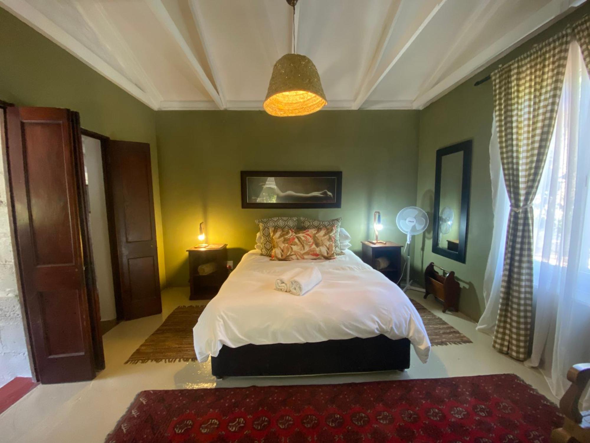The Riverdeck Accommodation And Backpackers Найсне Экстерьер фото